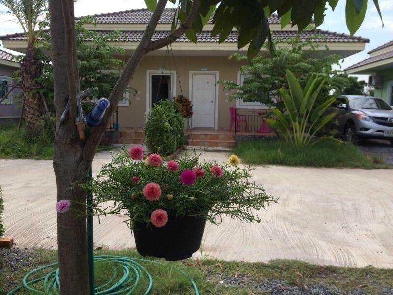 Nadee Resort Udon Thani Dış mekan fotoğraf