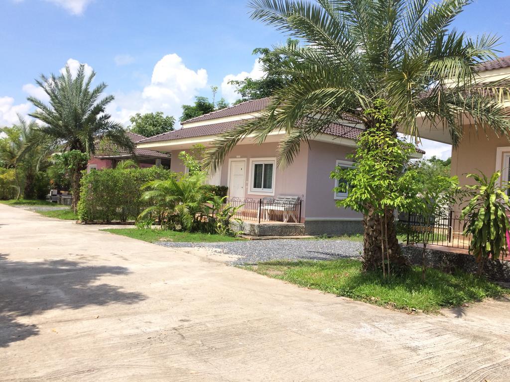 Nadee Resort Udon Thani Dış mekan fotoğraf