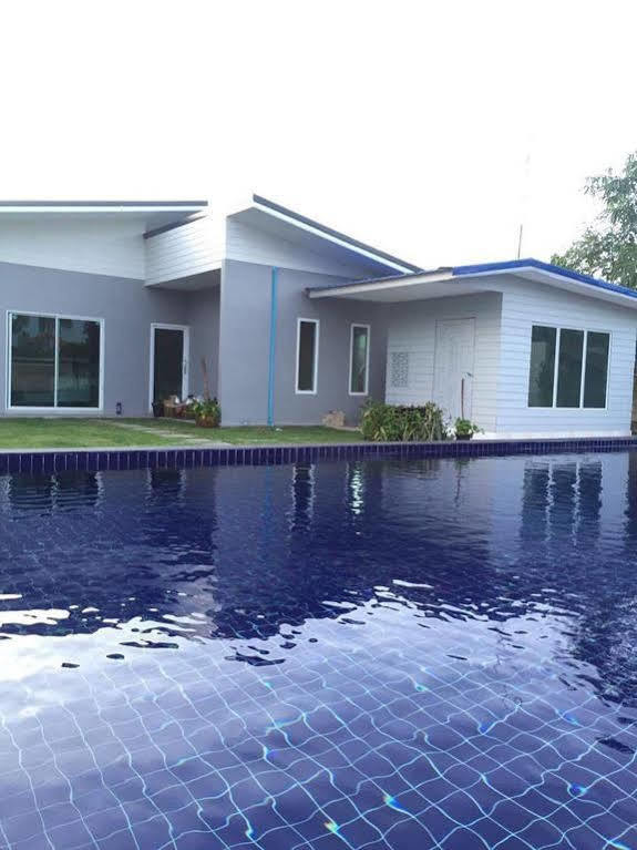 Nadee Resort Udon Thani Dış mekan fotoğraf