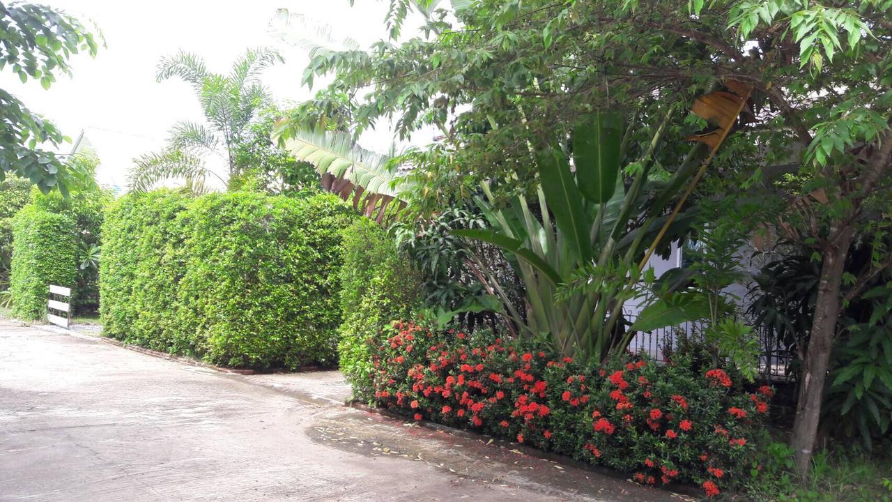 Nadee Resort Udon Thani Dış mekan fotoğraf